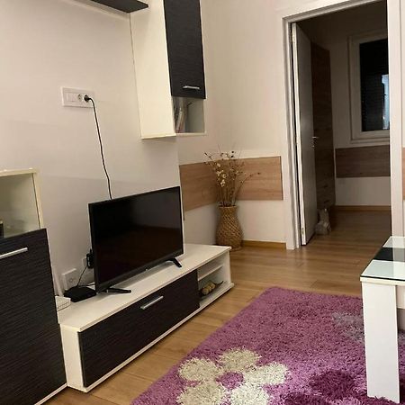 Apartman Mik Нови-Сад Экстерьер фото