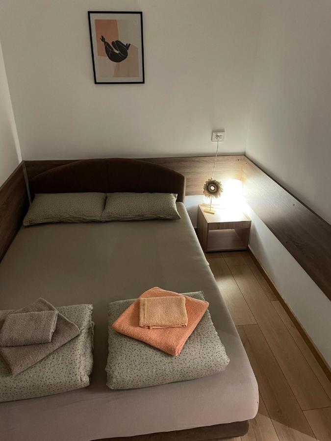Apartman Mik Нови-Сад Экстерьер фото