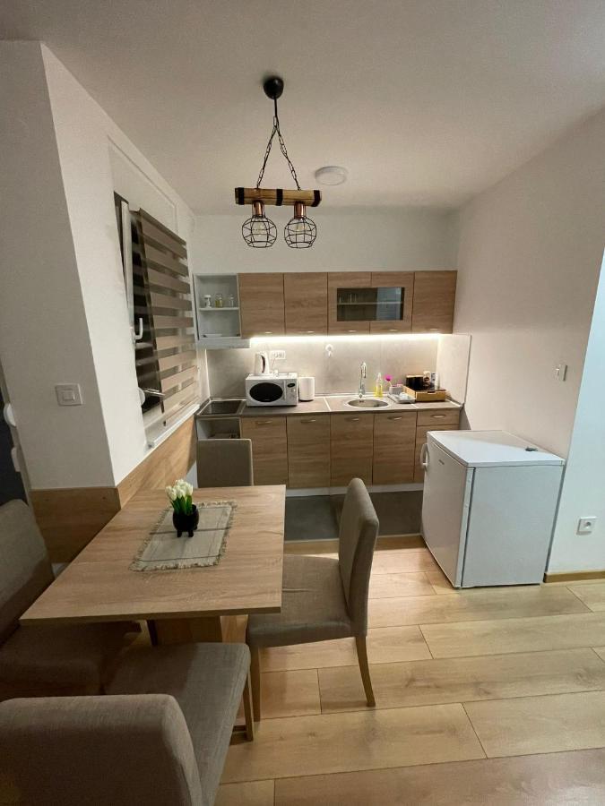 Apartman Mik Нови-Сад Экстерьер фото