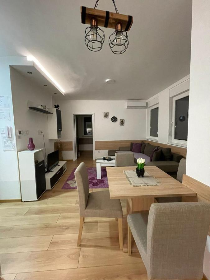 Apartman Mik Нови-Сад Экстерьер фото
